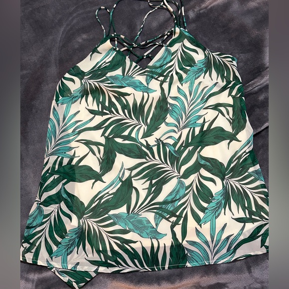 Floral Top - Picture 1 of 4